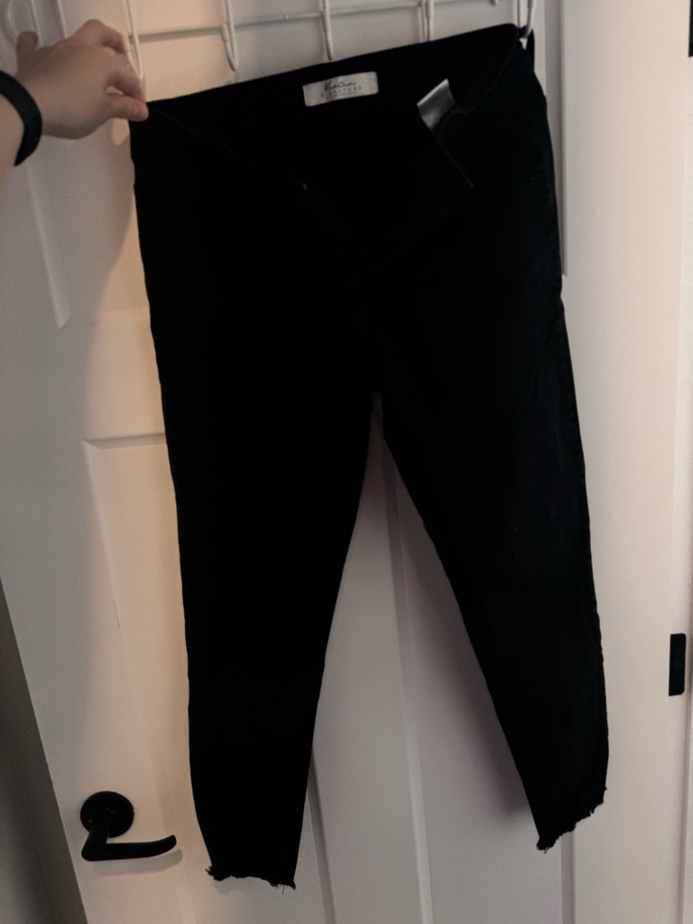 KanCan Black Raw Hem Skinny Jeans - missing belt loop